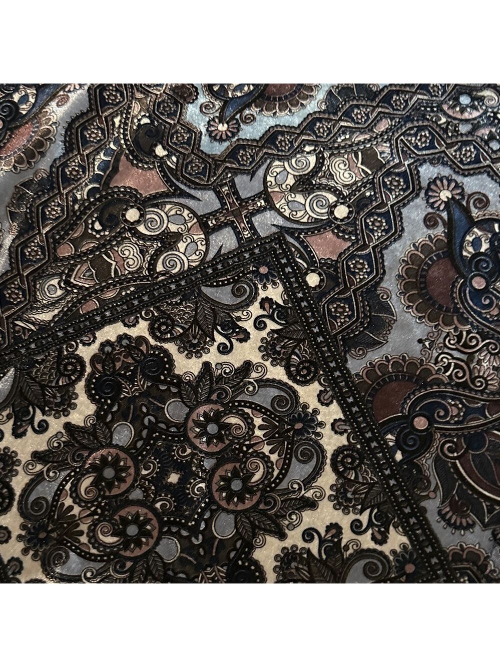 Fleurette Black and Blue Velvet Vintage Top Sz Large Woman’s - Picture 2 of 4